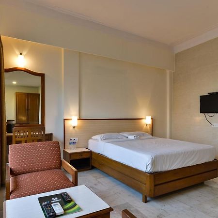 Hotel Ajanta Mumbai Luaran gambar